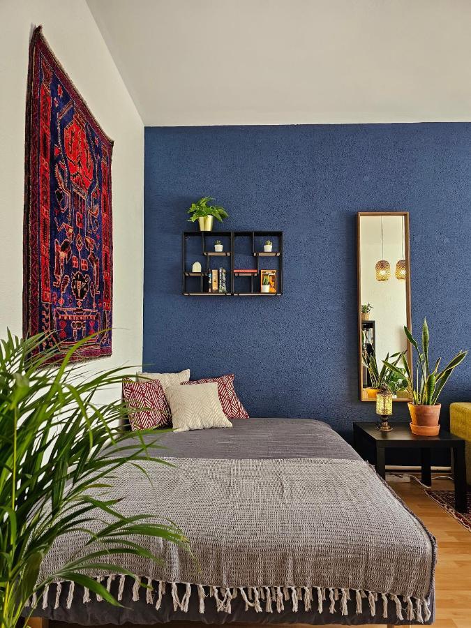 Stone Square Apartment Братислава Екстериор снимка